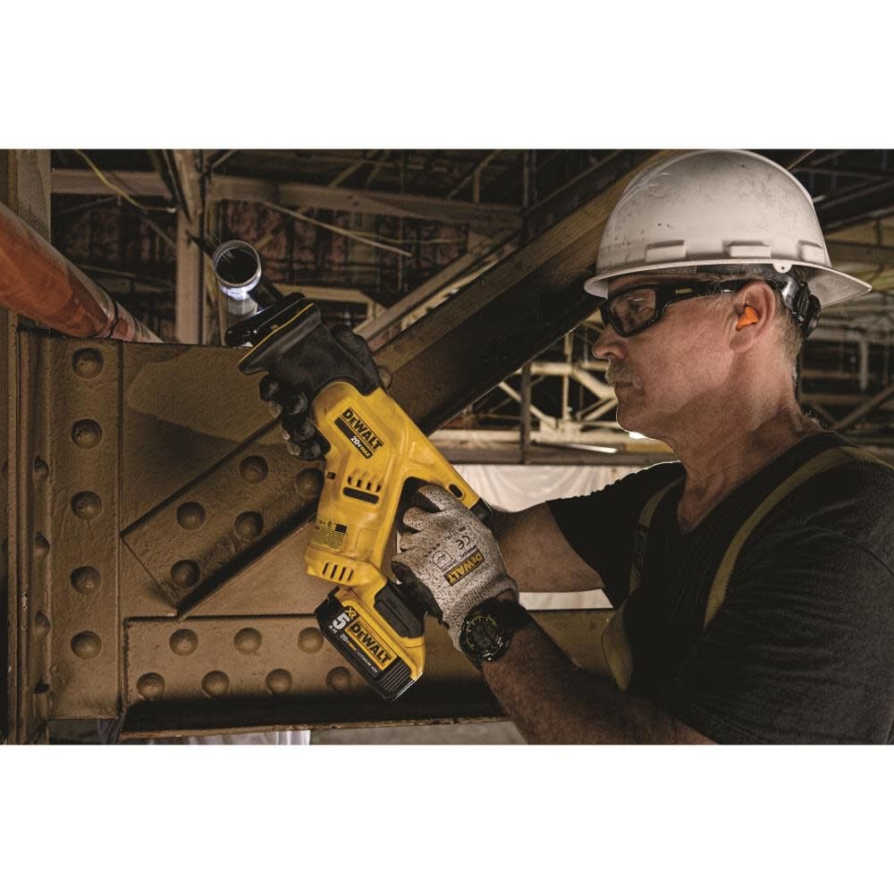 DEWALT 20 V MAX Compact Reciprocating Saw Kit (5.0Ah) DCS387P1
