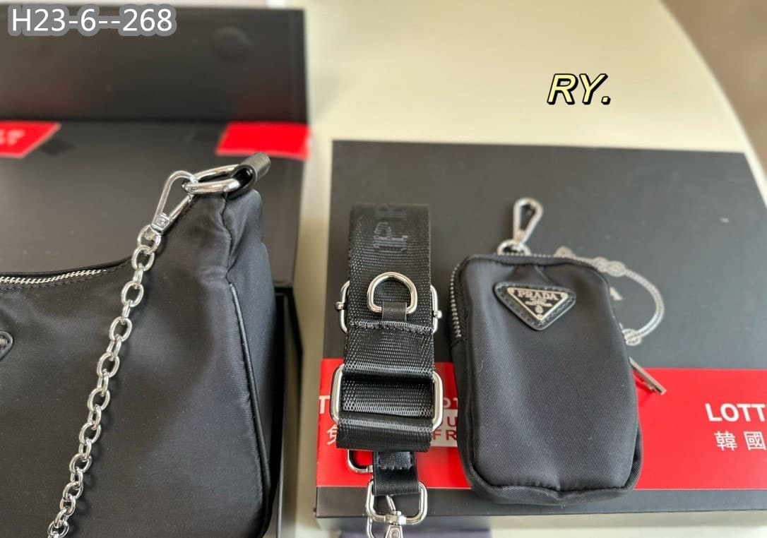 Prada Re Edition 2005 Re Nylon Bag Black 26Cm