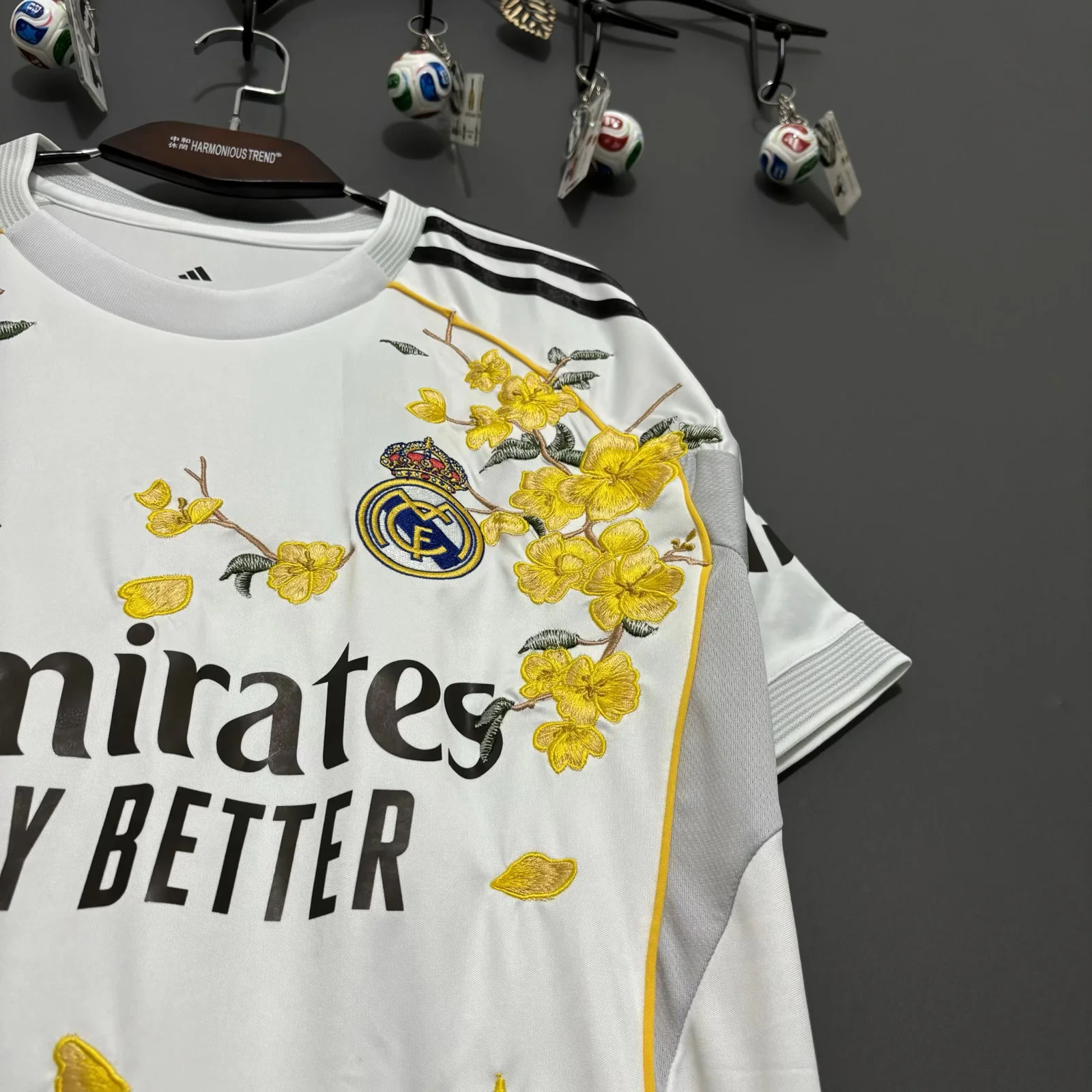 Real Madrid 2025/26 Home Embroidered Jersey S-XXL Fan Version