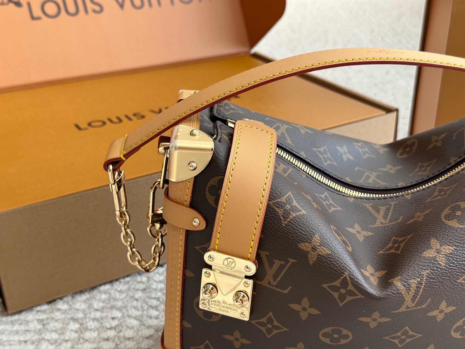 LV 25 new trunk soft case - cnluxepick