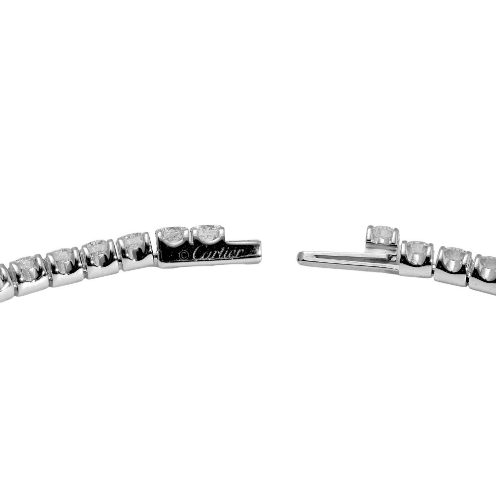 Cartier Essential Bracelet 18K White Gold Diamond N6708000