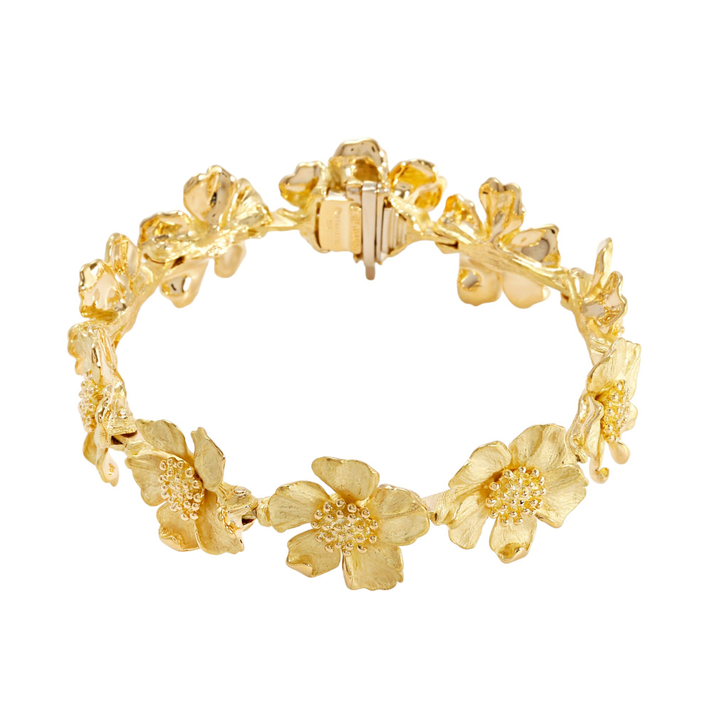 Tiffany & Co. Classic Flower Bracelet 18K Yellow Gold