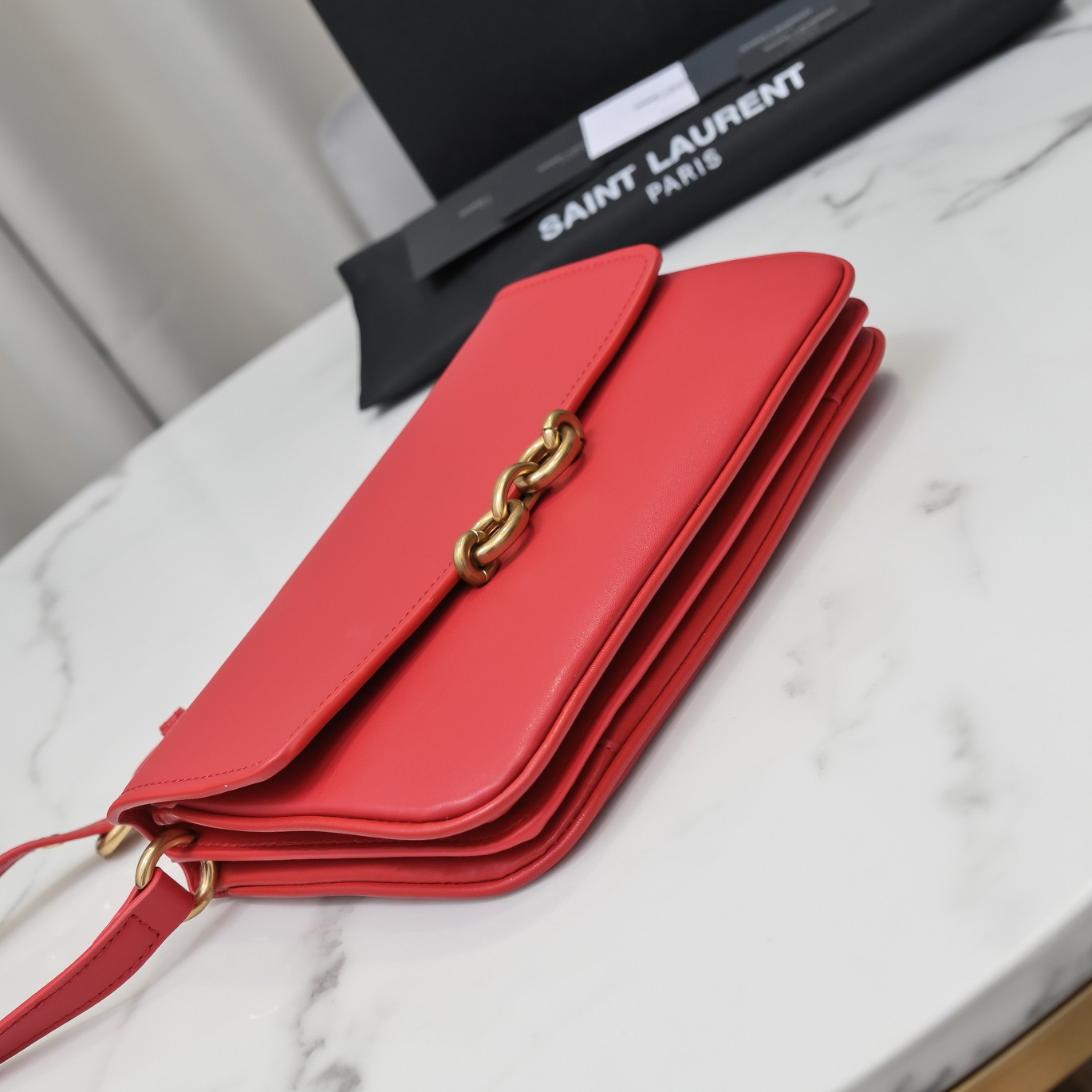 Saint Laurent Le Maillon Satchel In Smooth Leather Red