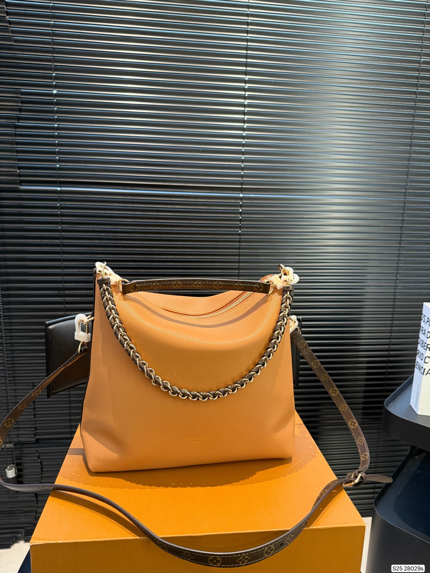 LV Multipass Shoulder Bag - cnluxepick