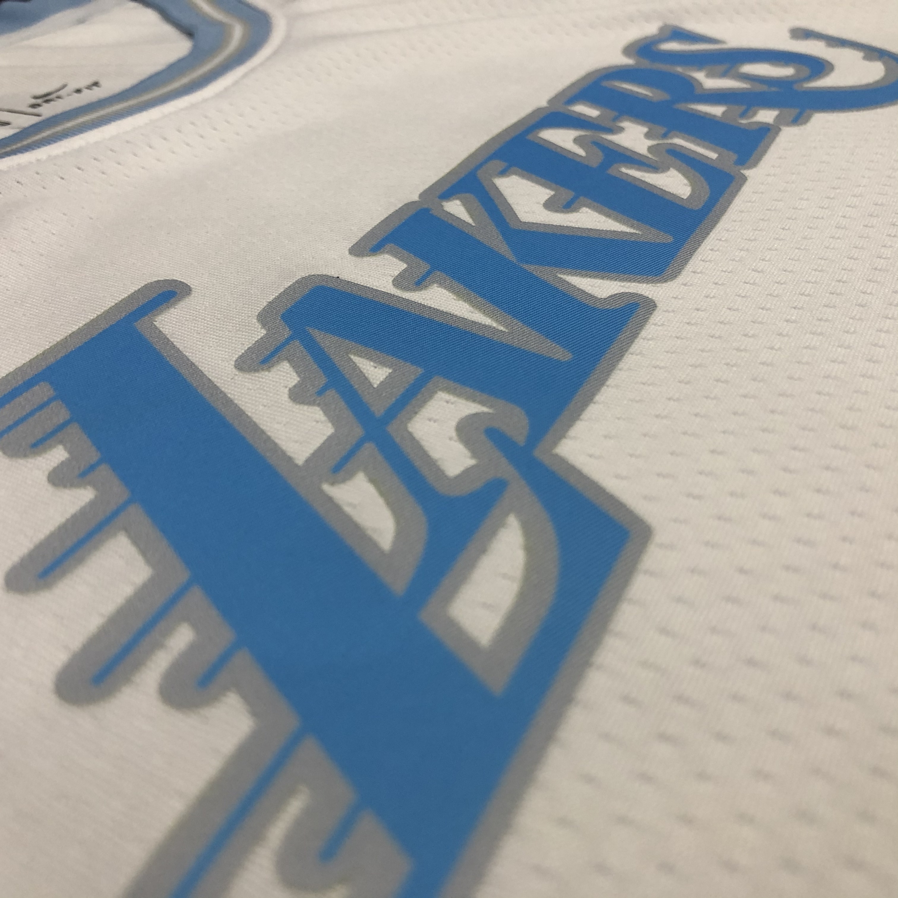 21 Season Lakers Retro White #24