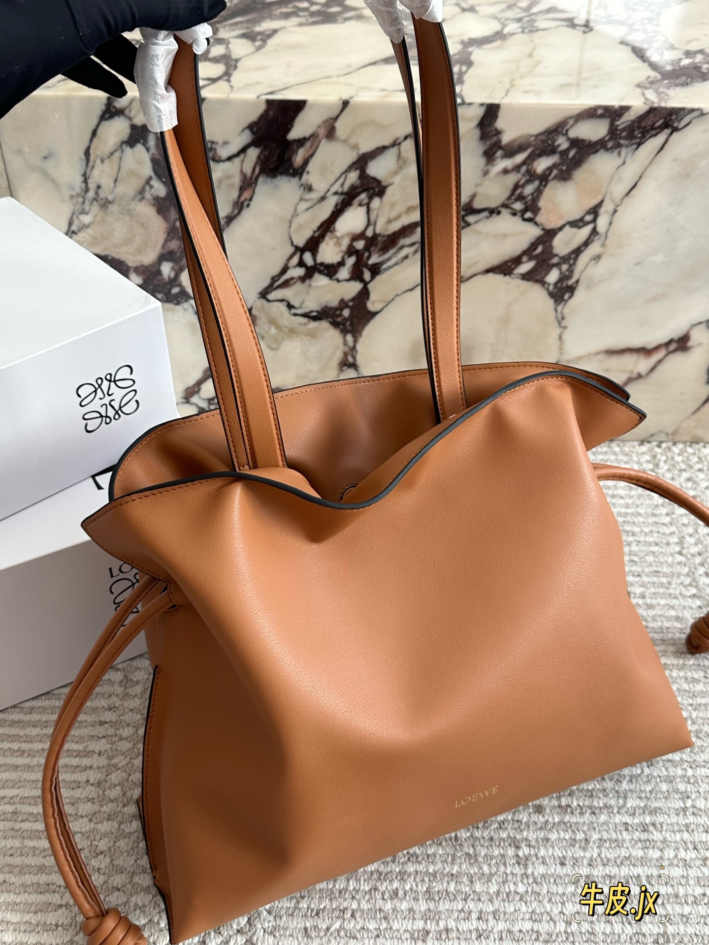 Loewe tote bag - cnluxepick
