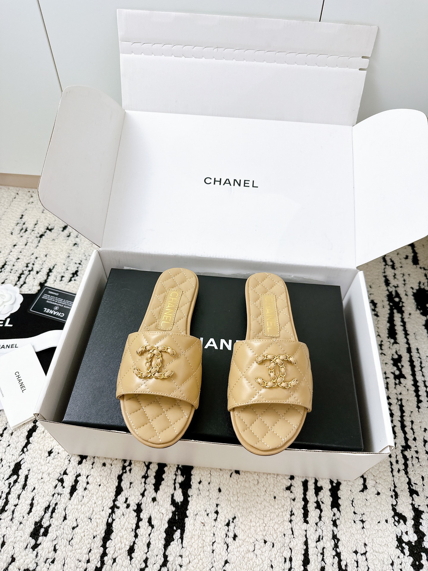 Chanel 25/A new summer slippers - cnluxepick