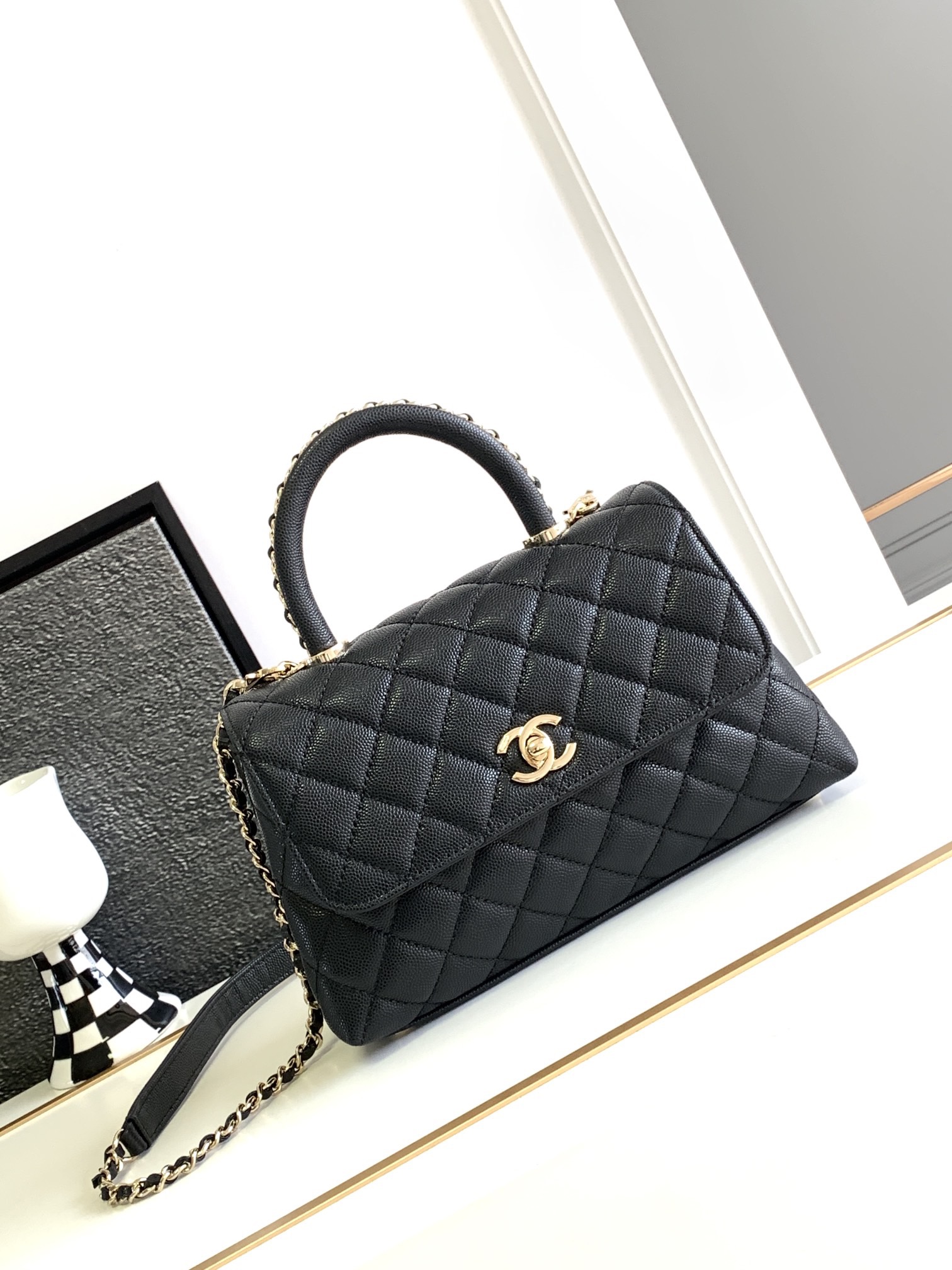 Chanel cocohandle Classic black 23cm