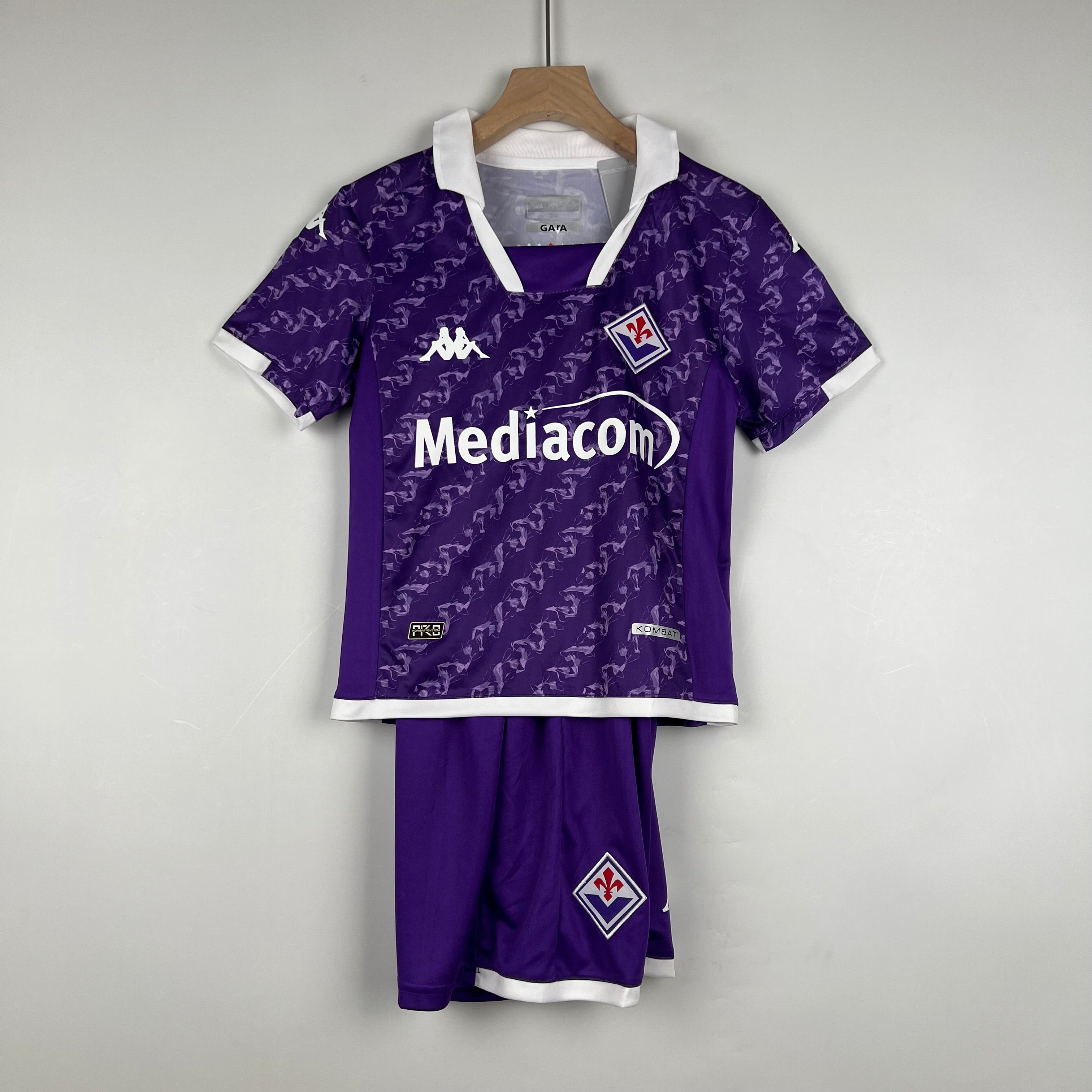 Kit Enfant Fiorentina 2023 2024€13.99
