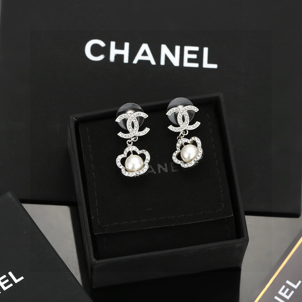 Chanel Camellia Earrings - cnluxepick
