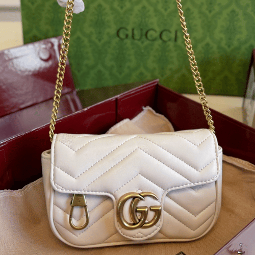 Gucci Gg Marmont Mini Matelassé Shoulder Bag White 6.5 Inches