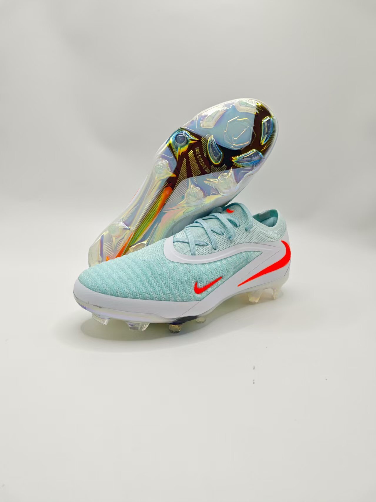 Nike Phantom GX III Low-Top Double-Layer Waterproof Fish Thread Full Knit FG Soccer Cleats