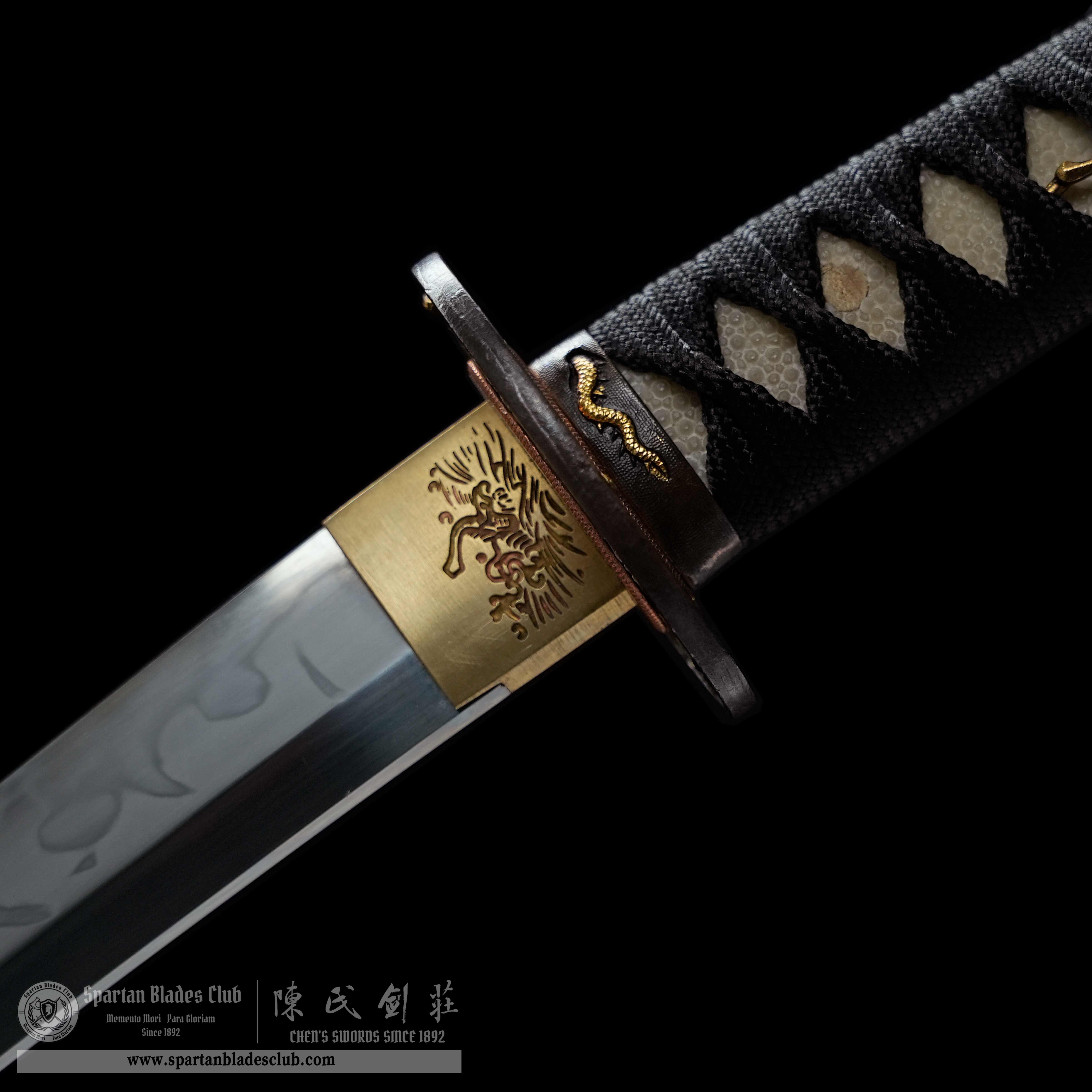 HY204 | Ryuuseki | Tanto | T10 Clay-tempered Real Hamon | Loong (Chinese Dragon) | Inlaid Buffalo Horn Kojiri | Black | Battle-Ready | Full-tang | Spartan Blades Club (陳氏劍莊 CHEN'S SWORDS 1892) - Spartan Blades Club - 陳氏劍莊1892