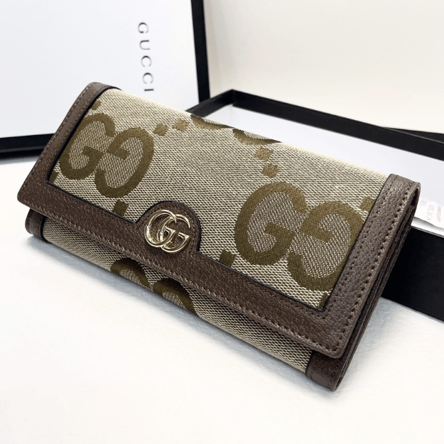 Gucci Jumbo Gg Monogram Flap Wallet Brown 7.5 Inches