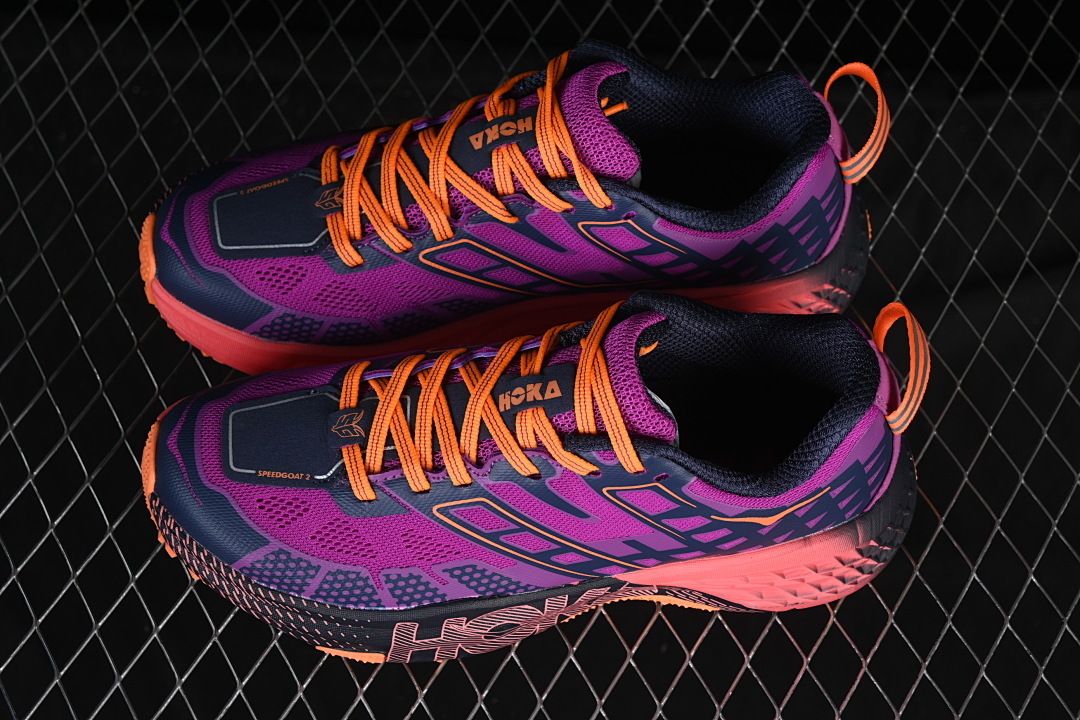 HOKA One One Speedgoat 2