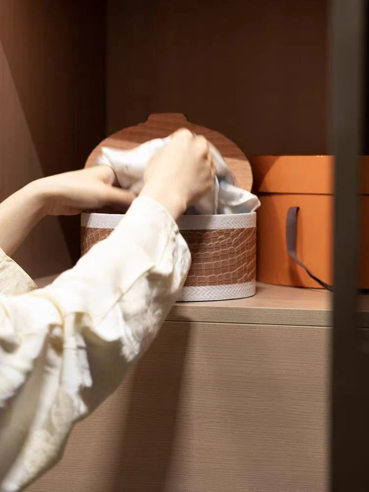 DC261 - Home Flip cover! HDeco series hand-made leather crocodile pattern jewelry box cloakroom storage box