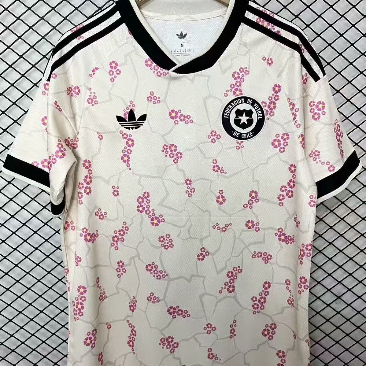 Chile 2627 away jersey