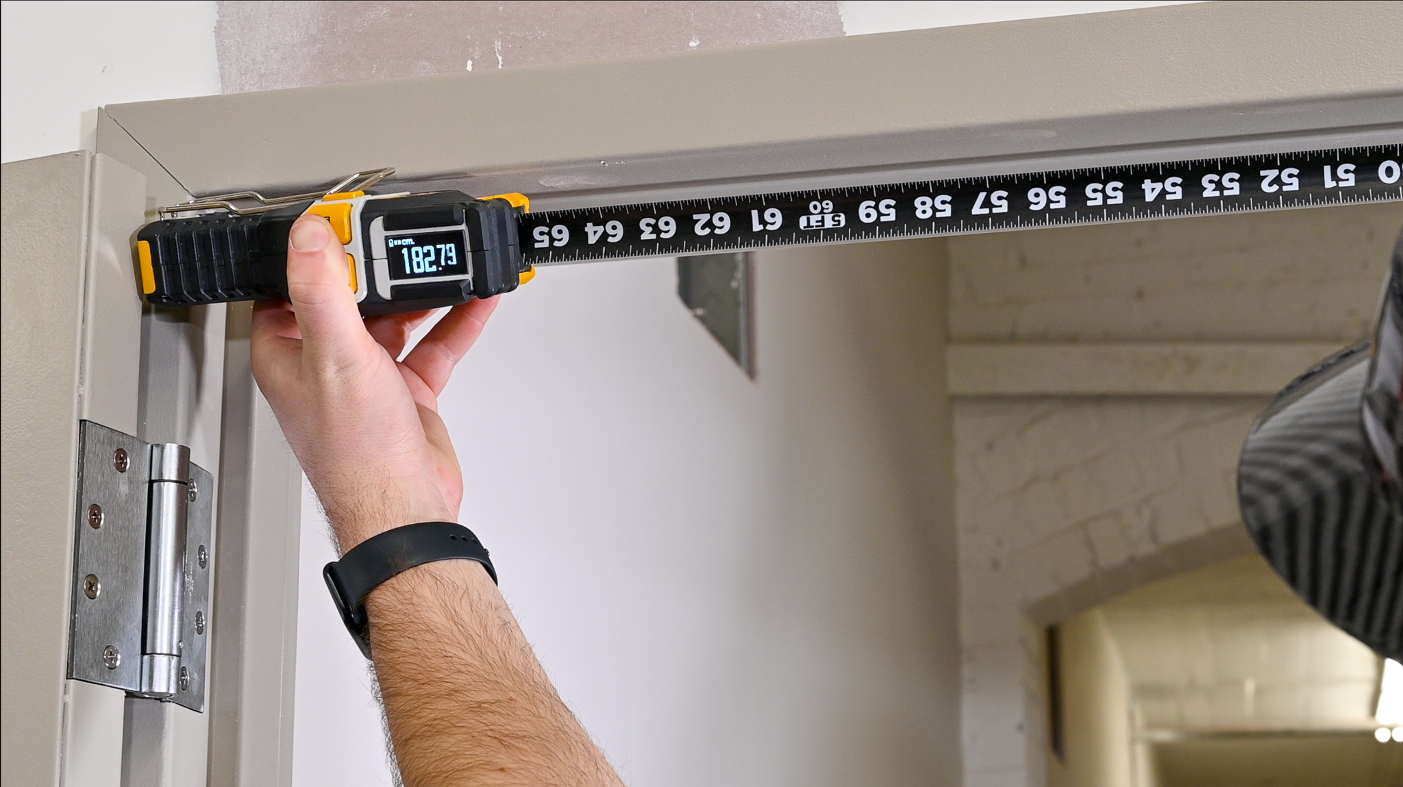 T1 Tomahawk Digital Tape Measure