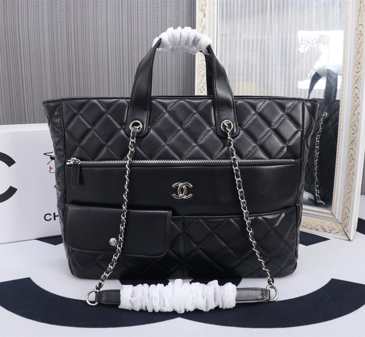 Chanel neverfull handbag - cnluxepick