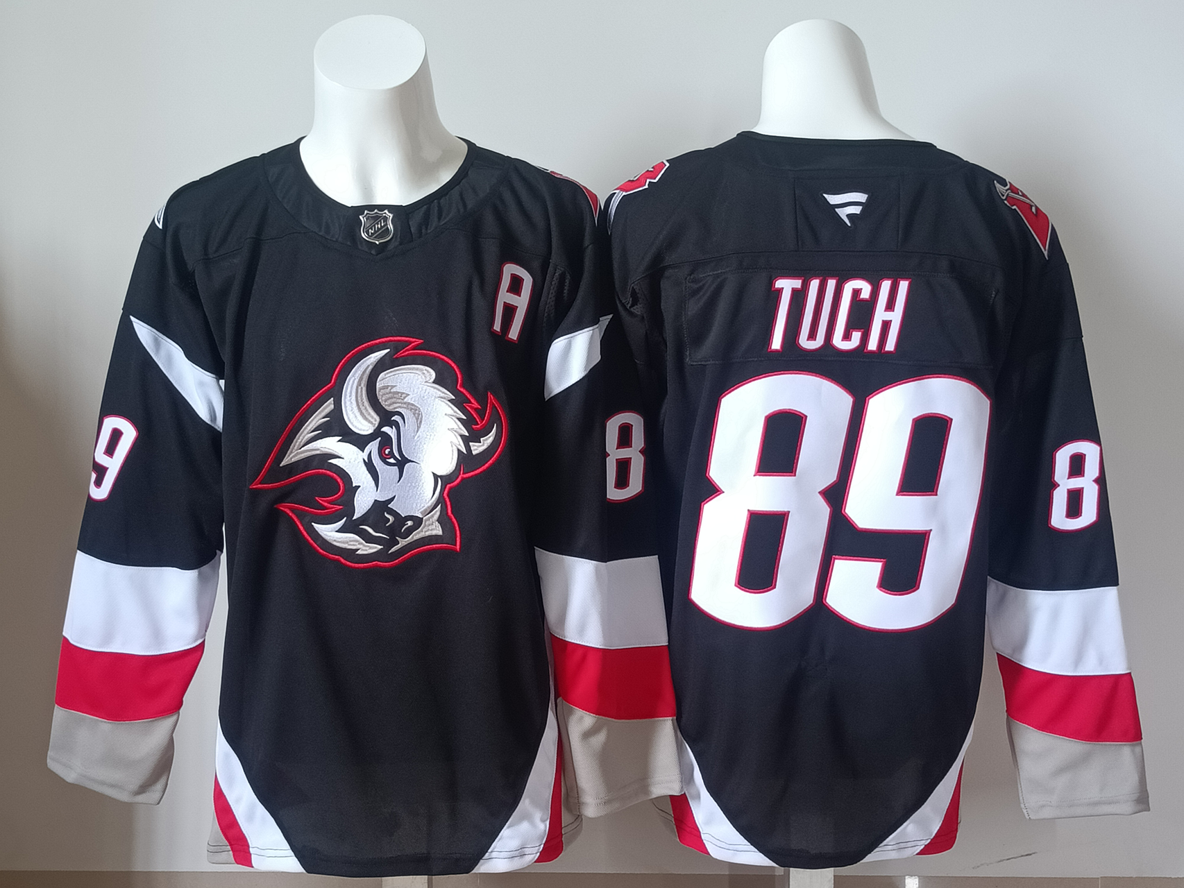 Men's Buffalo Sabres Alex Tuch #89 Fanatics Black Player Jersey