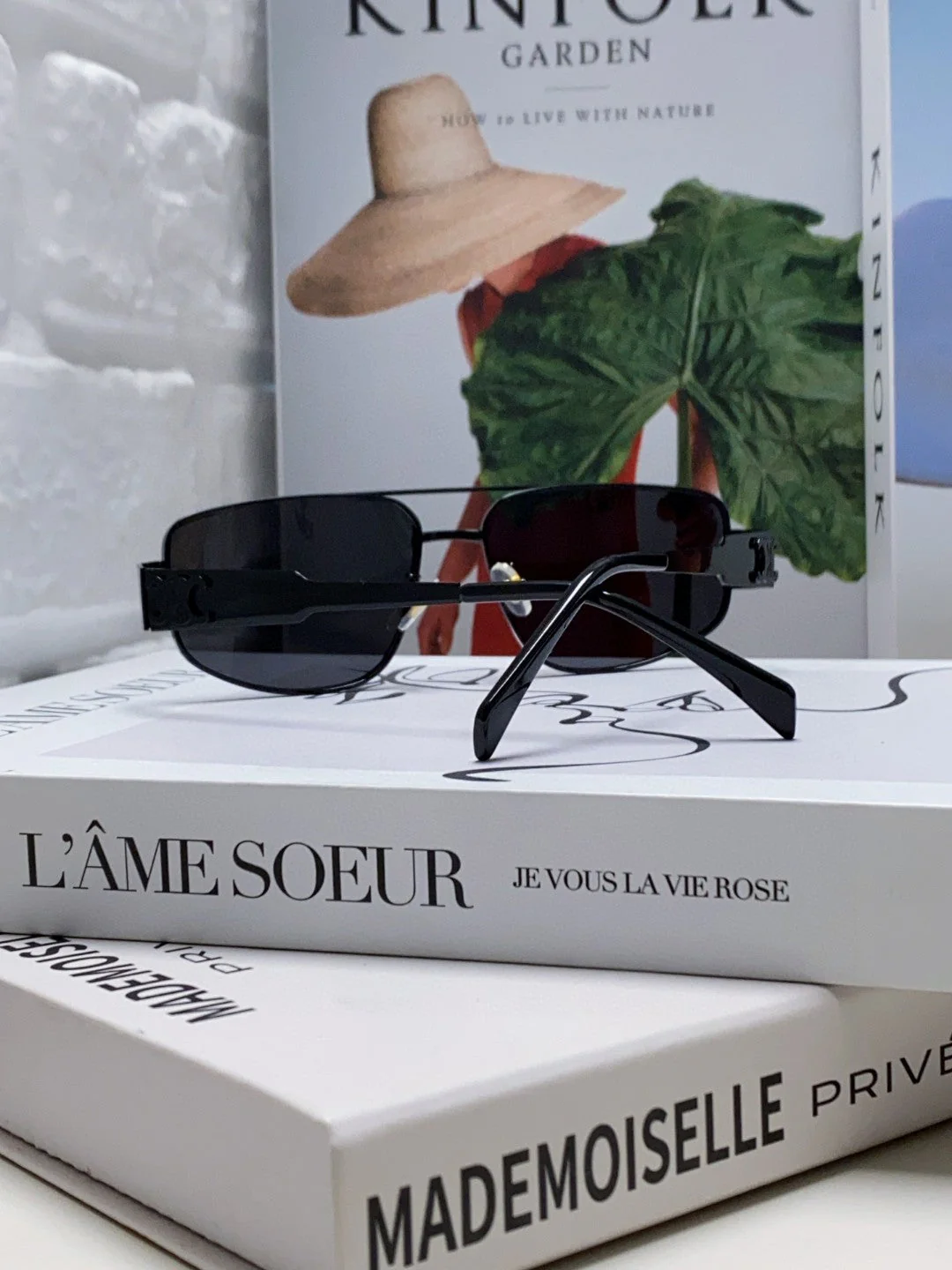CELINE Pilot Sunglasses - cnluxepick