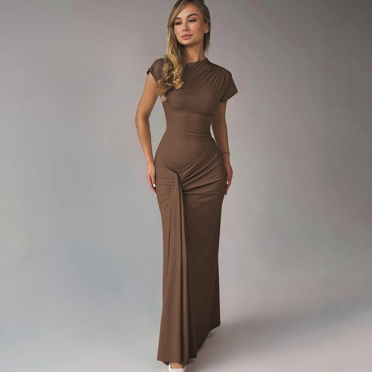 Elegant High Neck Bodycon Maxi DressClistos