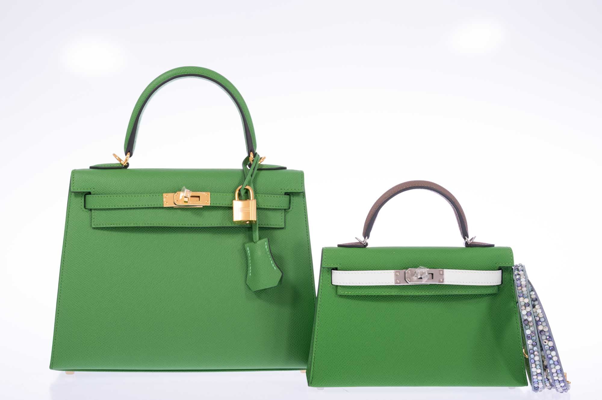 Hermès Kelly 25 Sellier Vert Yucca Epsom Gold Hardware