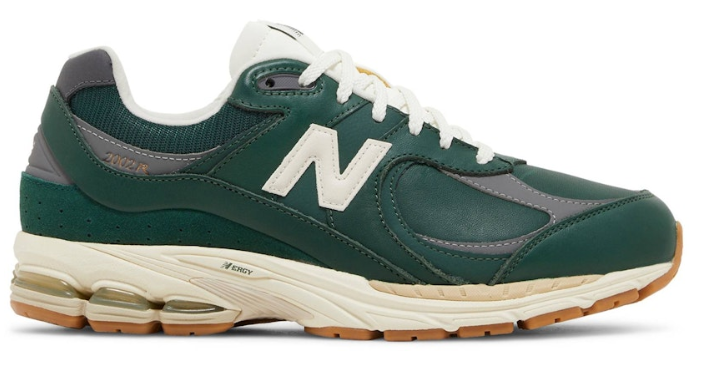 New Balance 2002R Vintage Leather Pack - Green M2002RVI Casual Running Shoes