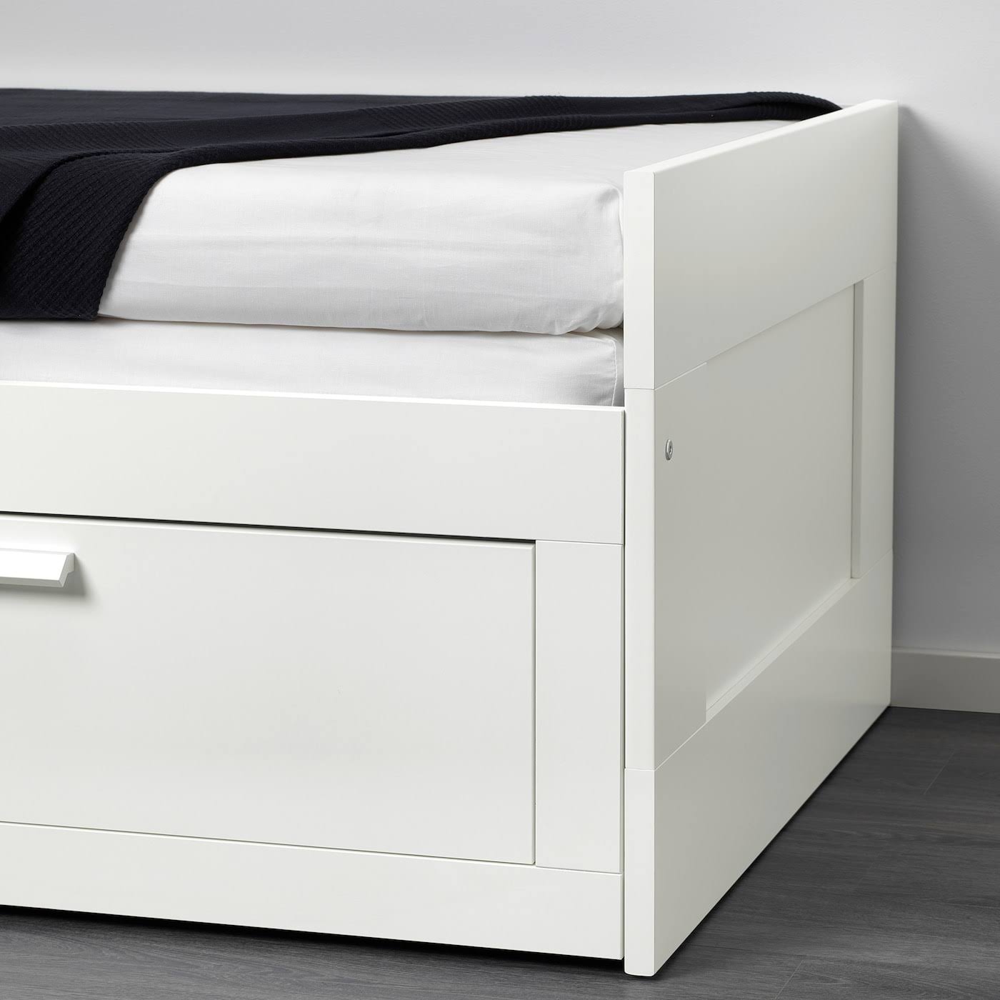 IKEA - BRIMNES Daybed Frame with 2 Drawers, White, Twin
