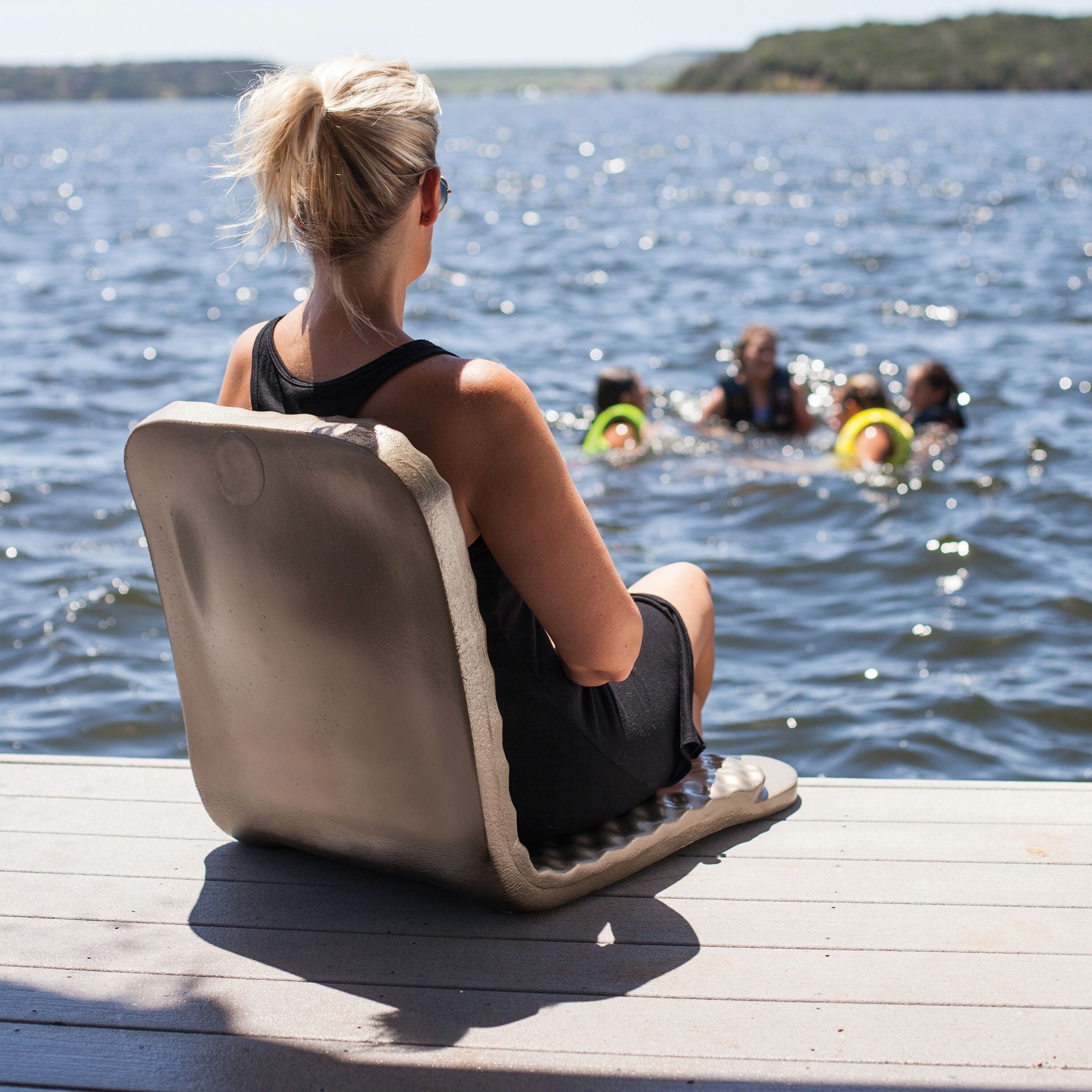 TRC Recreation Super Soft Folding Chair – Bahama Blue