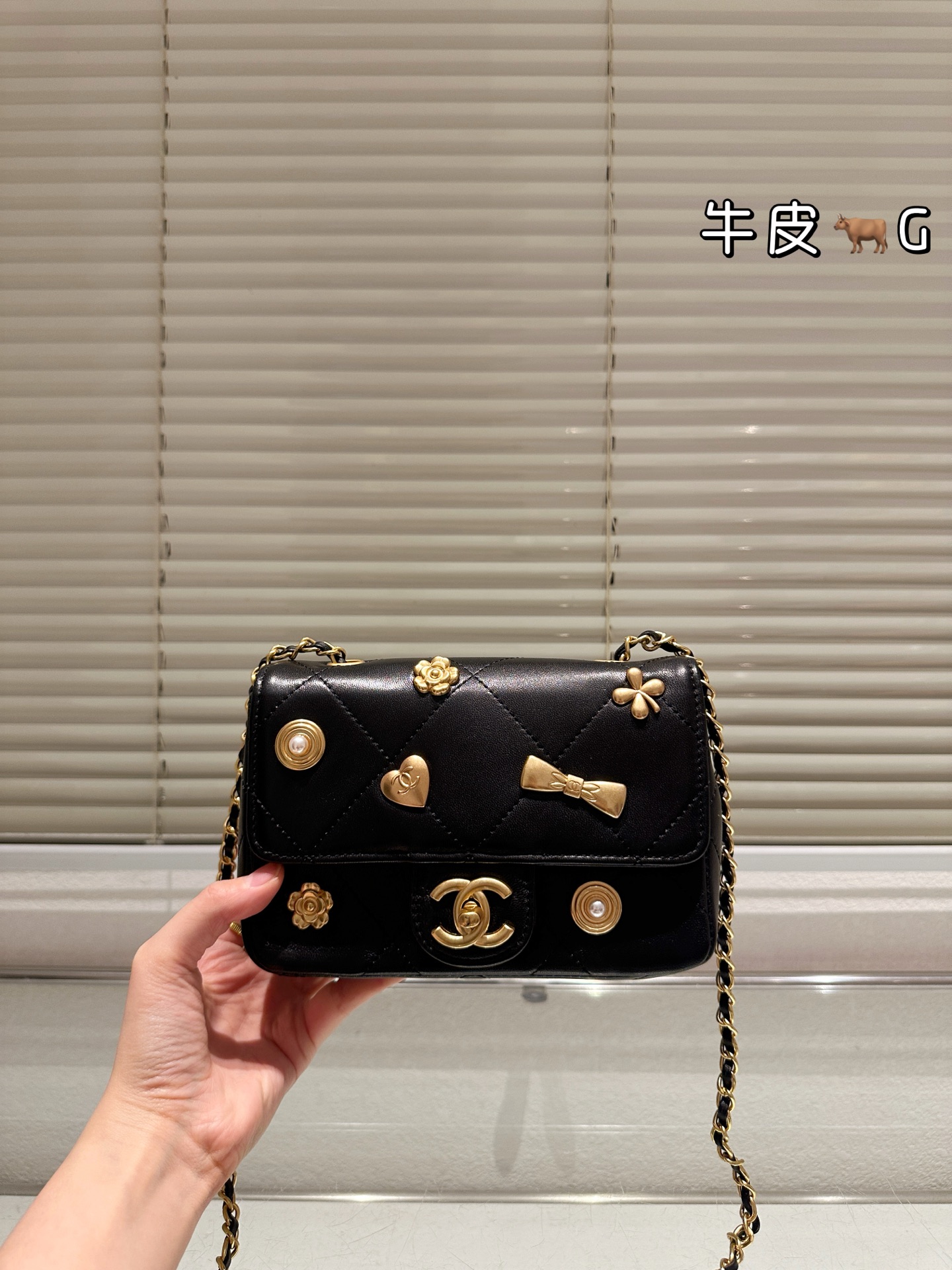 Chanel 25K Black Bow Handbag - cnluxepick