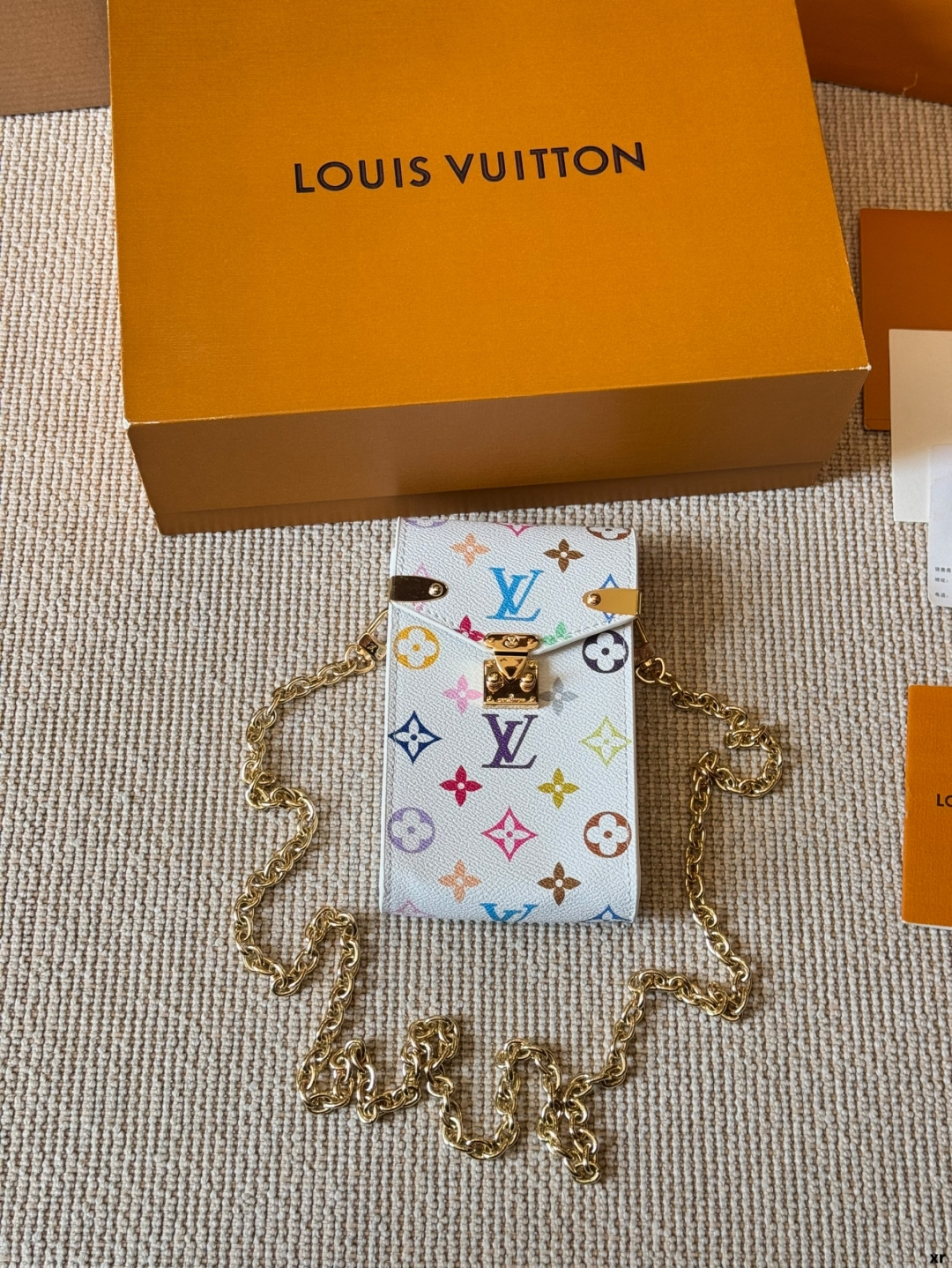LV Vertical ZippyWallet vertical mobile phone bag - cnluxepick