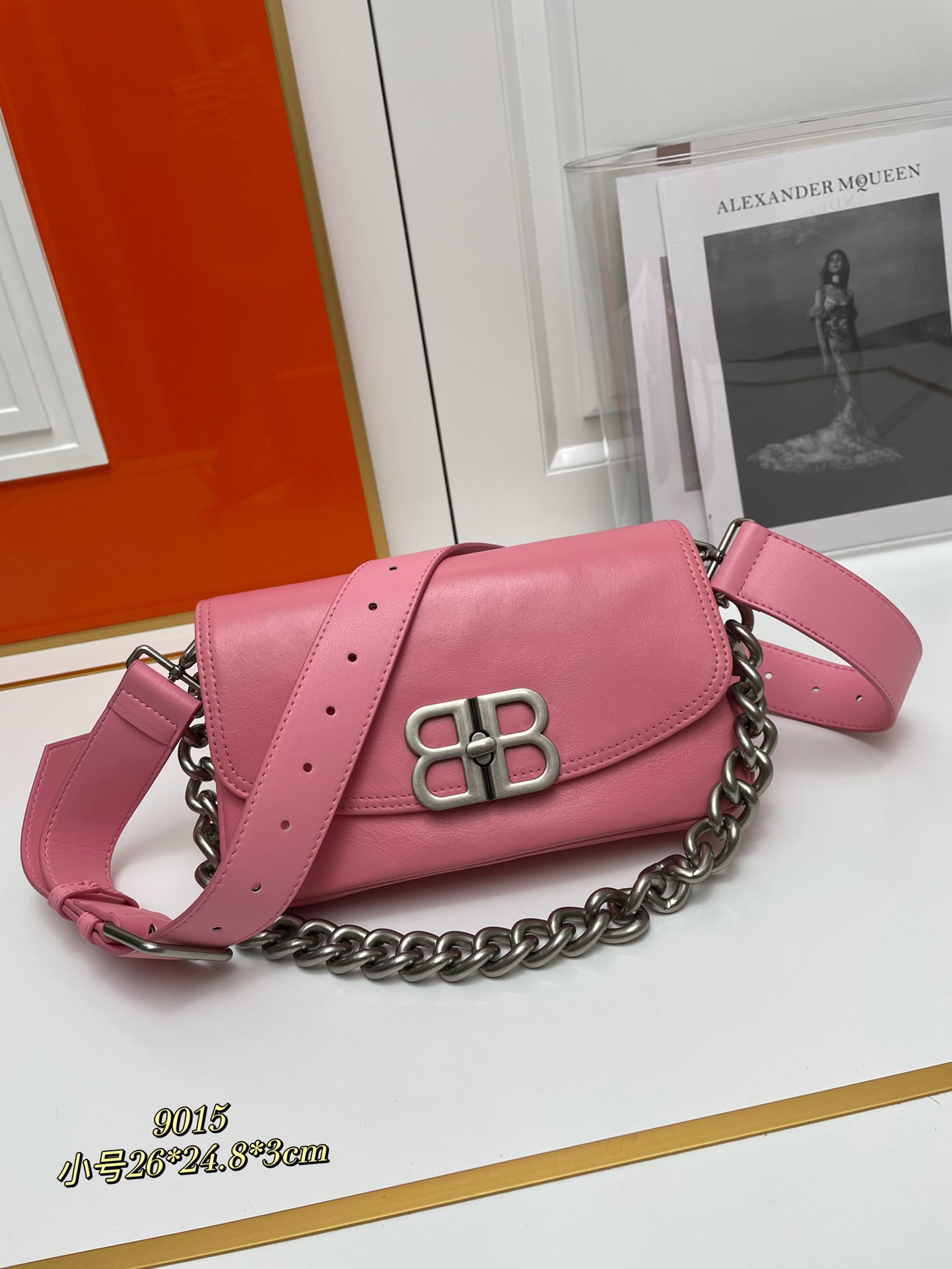 Balenciga New 23Fall BB Soft chain shoulder bag - cnluxepick