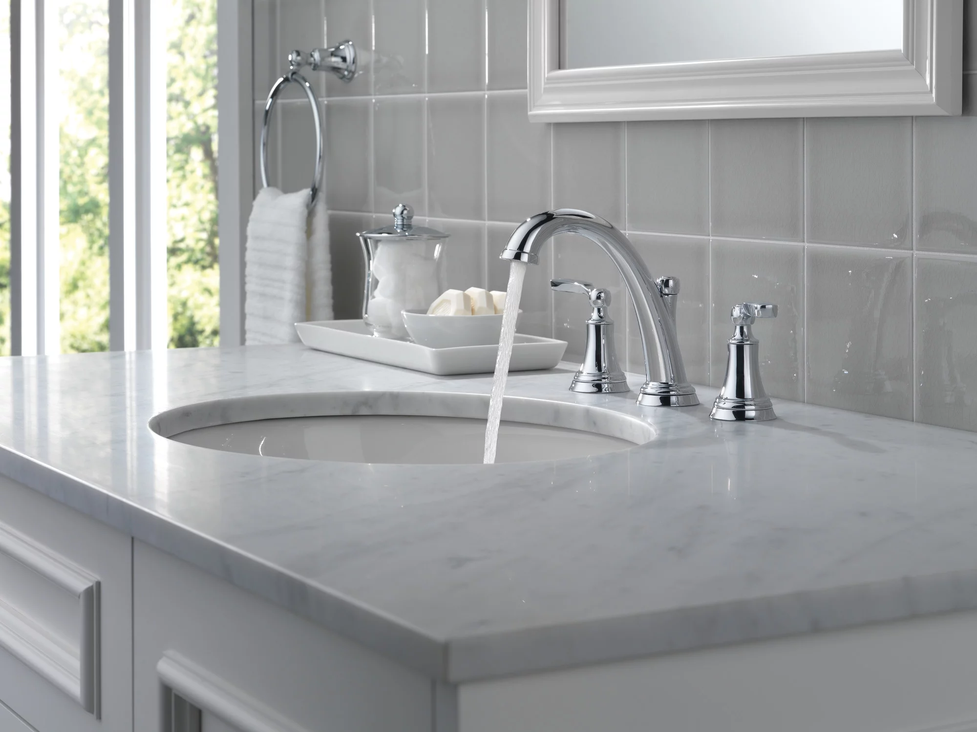 Delta Woodhurst: Bathroom Faucet