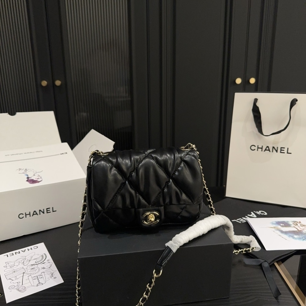 Chanel Puffy Bubbly Cc Flap Bag Quilted Medium Black 22.9Cm/9in