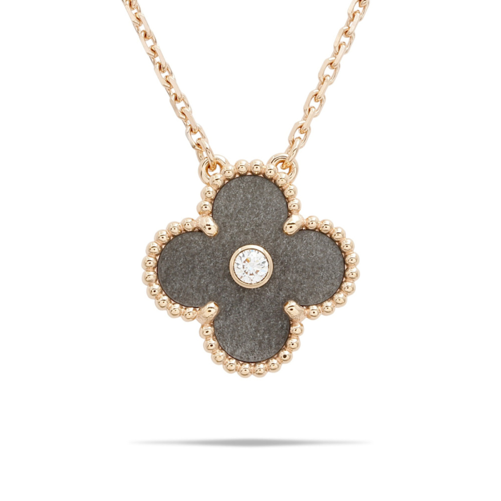 Van Cleef & Arpels Vintage Alhambra 2023 Holiday Exclusive Necklace 18K Rose Gold VCARP9T000