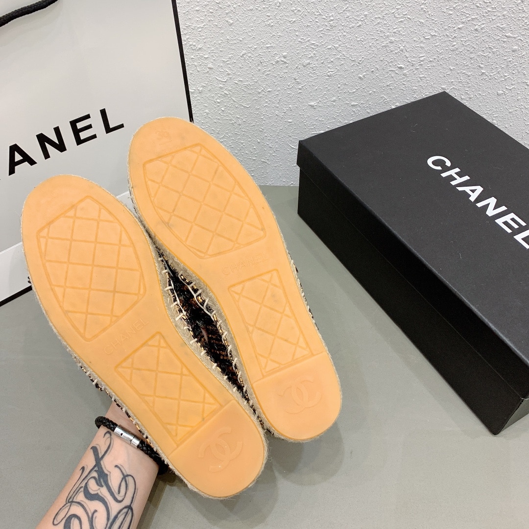 Chanel Metallic Tweed Grosgrain Cc Espadrilles Slip On Gold Black
