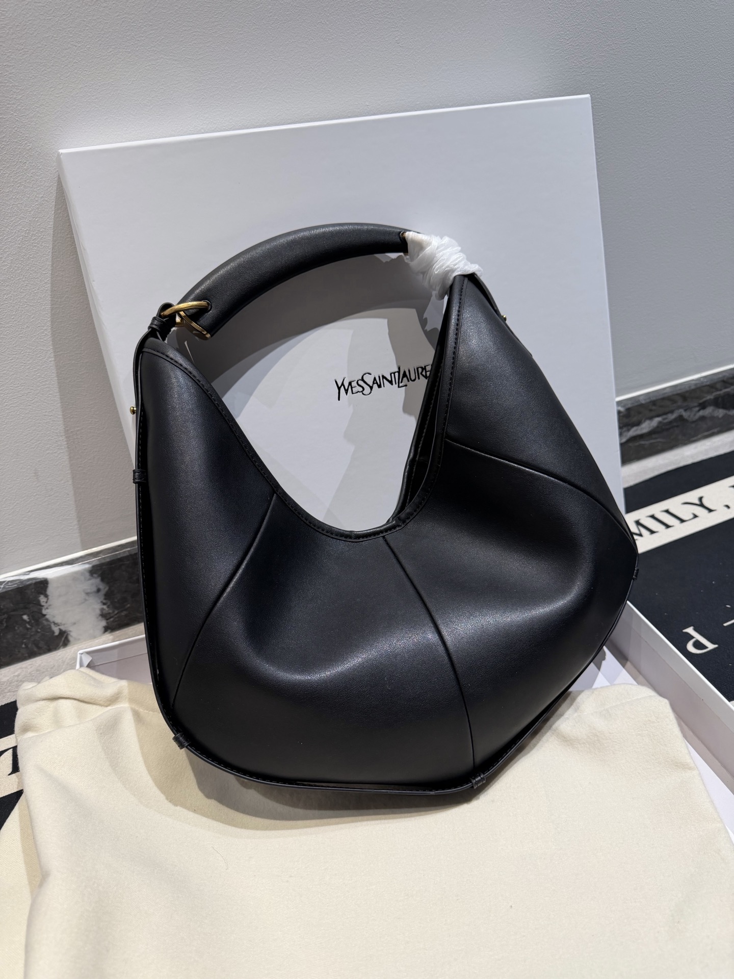 YSL Saint Laurent Mombasa Croissant - cnluxepick