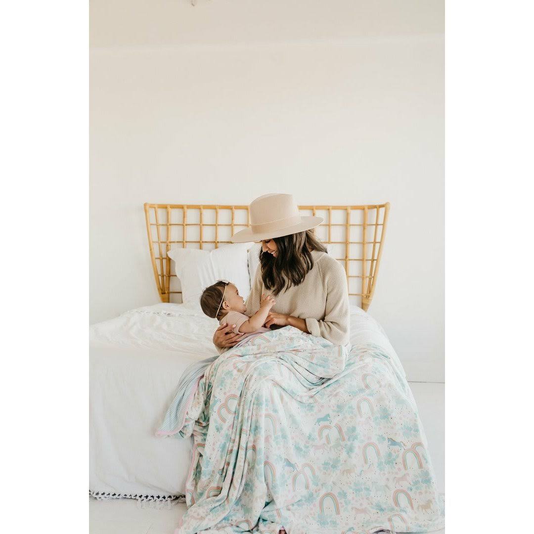 Copper Pearl Whimsy 3-Layer Jumbo Stretchy Quilt