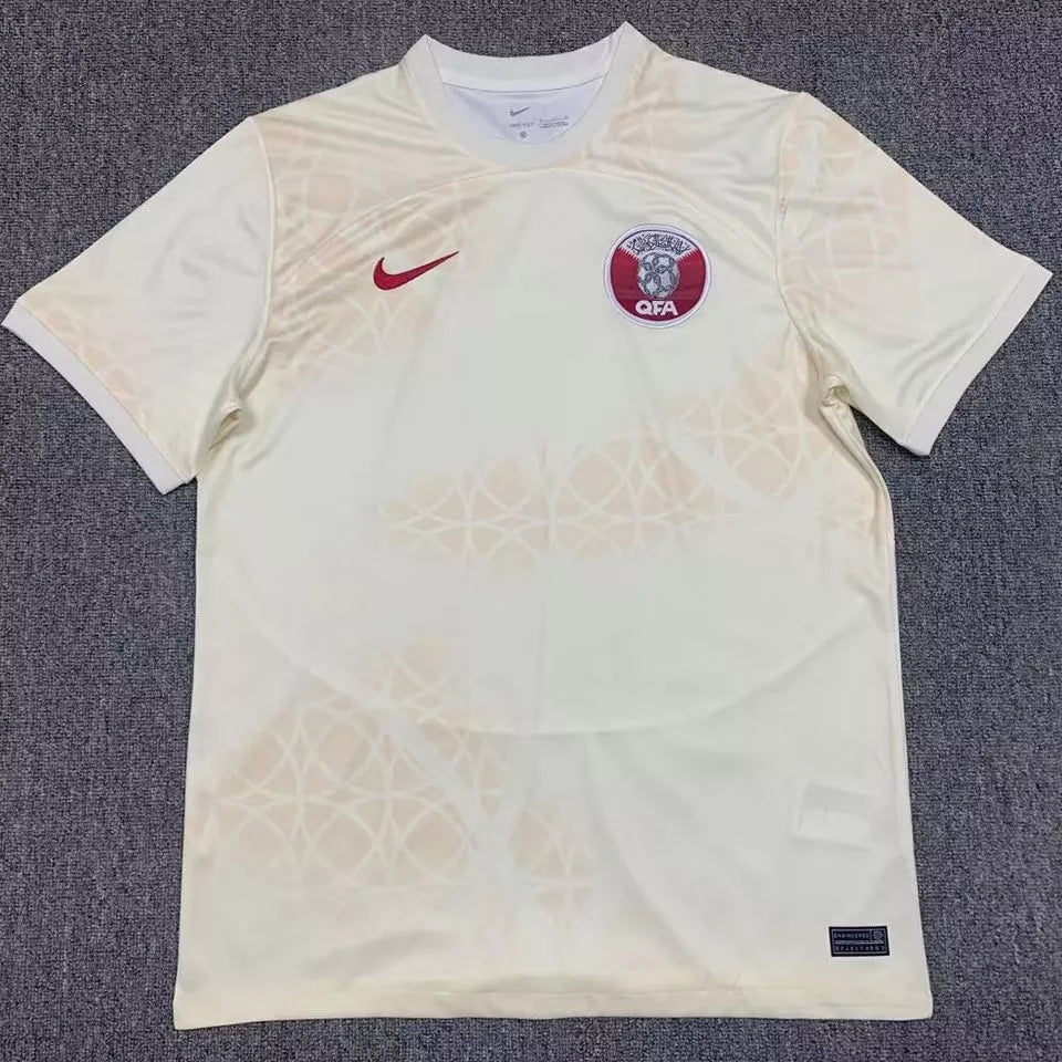 Qatar maillot domicile 2022 2023 Coupe du Monde€14.99