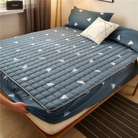Cadar Set Queen/King Fitted Bedsheet With Cotton Anti Slip Mattress Cover Ready Stock