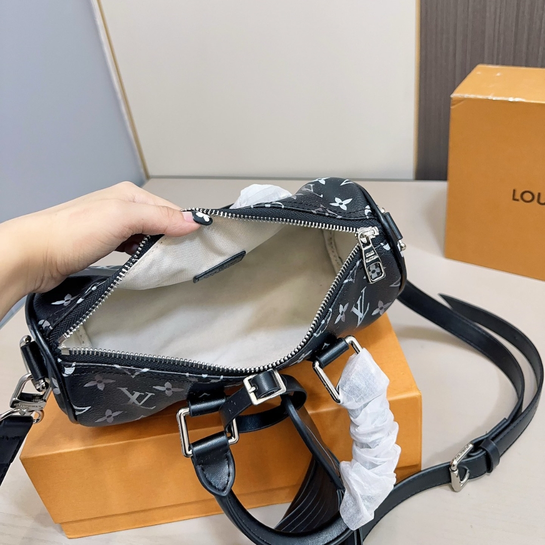 Louis Vuitton Keepall Bandouli Re 25 Bag Monogram Brushed Cowhide Black 25Cm M11595