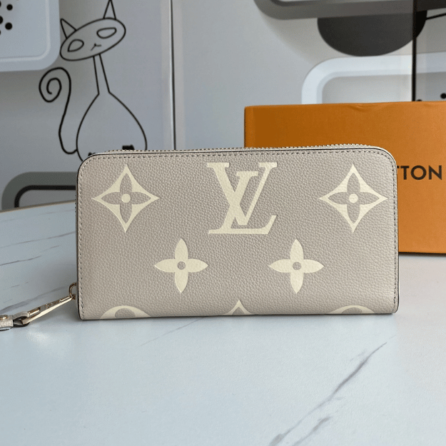 Louis Vuitton Zippy Wallet Bicolor Taupe/Beige 7.7 Inches M14229