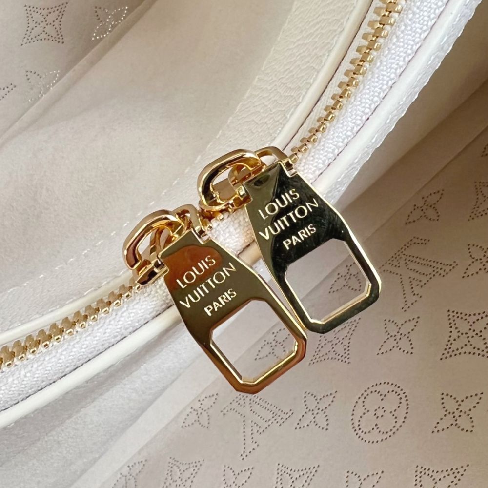 [Premium Quality] – Louis Vuitton Bella Tote Dream Cream 12.6 Inches M15116