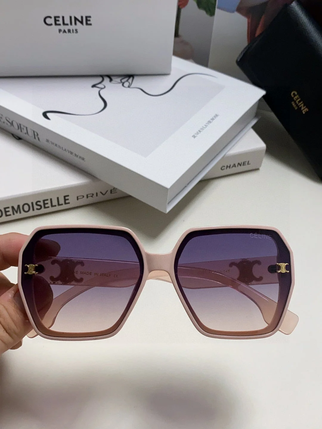 Celine Square Large Frame Arc de Triomphe Sunglasses - cnluxepick
