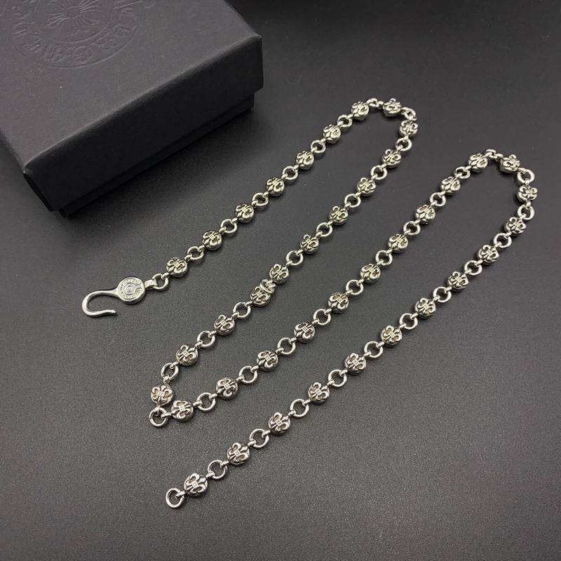 クロムハーツ コピーネックレス レトロなシルバーゴシック 個性派ファッションに必須Chrome Hearts