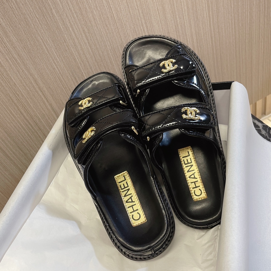 Chanel Beach shoes Classic slippers - cnluxepick