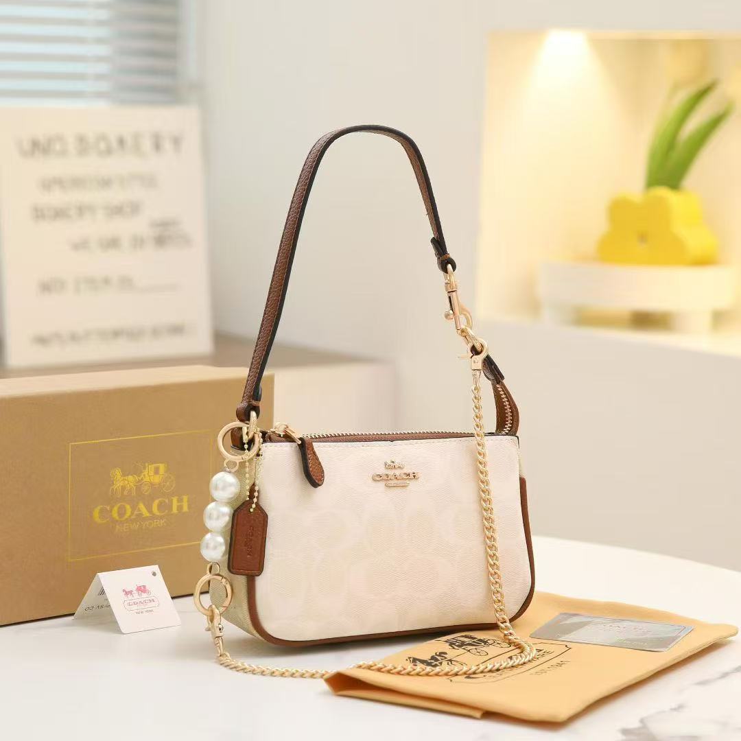 Coach shoulder bag - cnluxepick