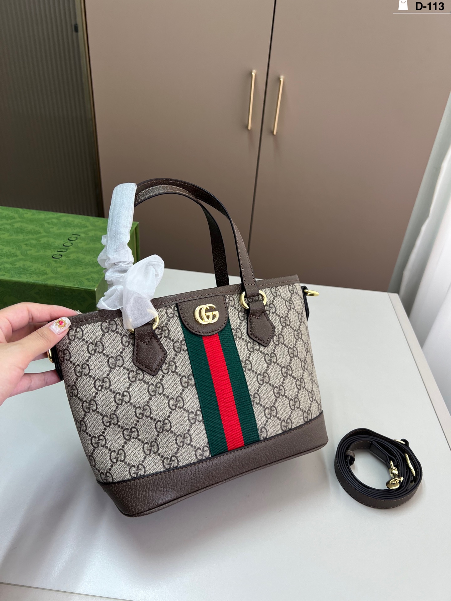 Gucci's Ophidia mini tote bag - cnluxepick