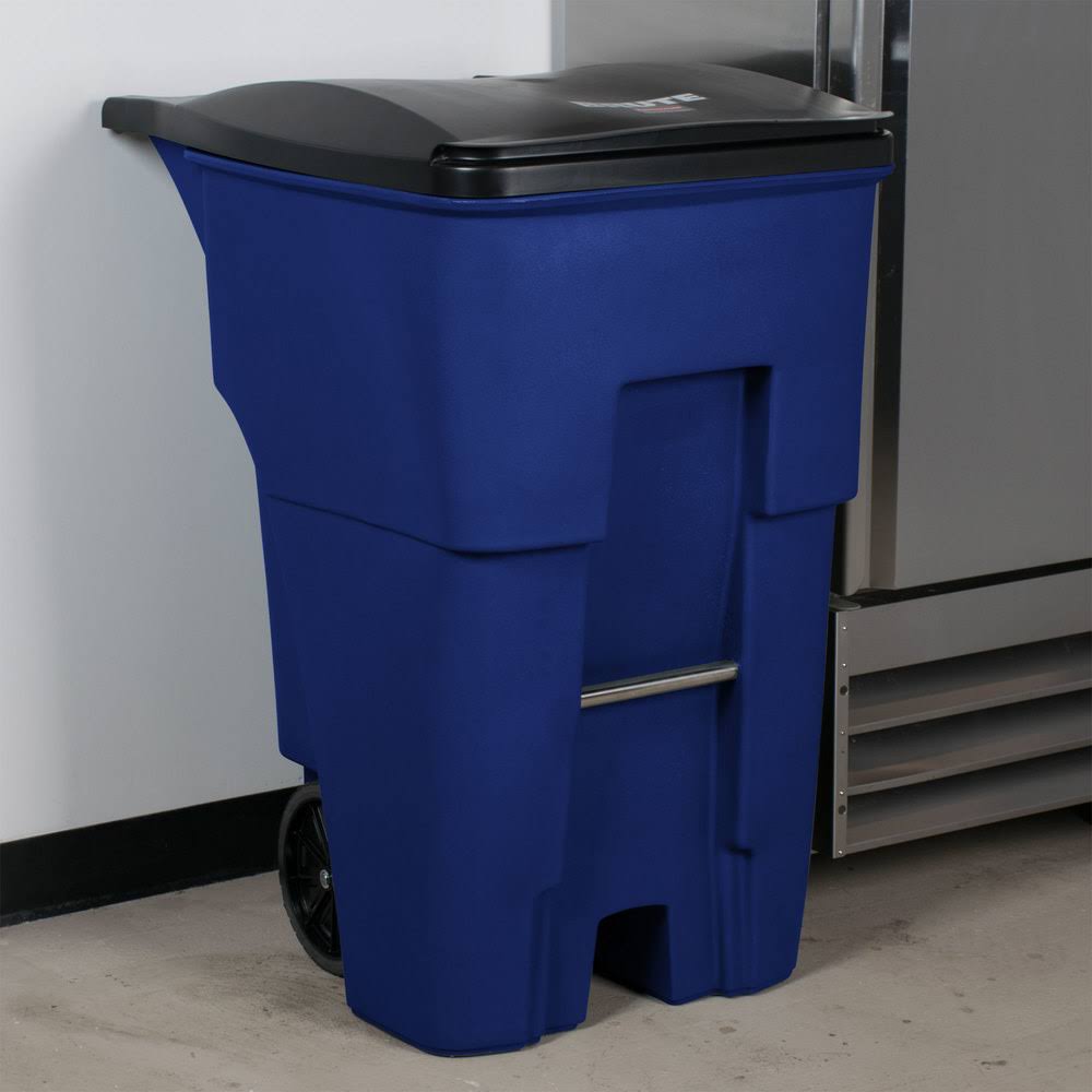 Brute Rollout Container Square Plastic 95 Gal Blue Rubbermaid